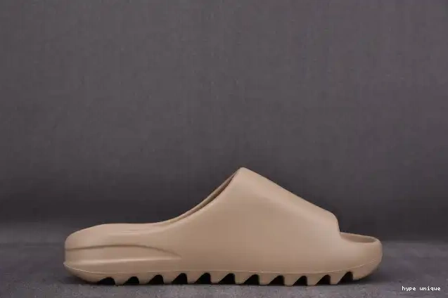 hype GZ5554 Adidas Pure Yeezy Slide 0524